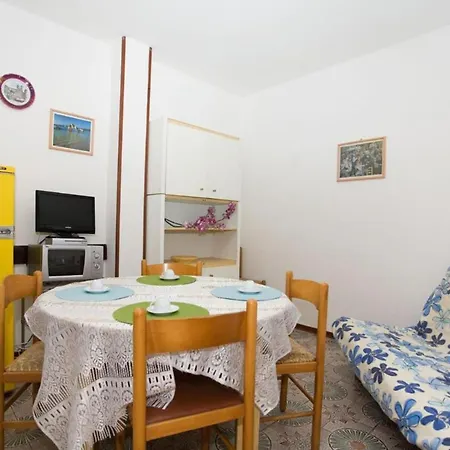 Two Storey Terraced House In A With A Pool Apartment Bibione